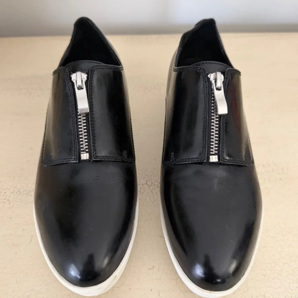 Opening Ceremony Women Sz 39 Black White Platform Zip Slip-On‎ Sneaker Shoes